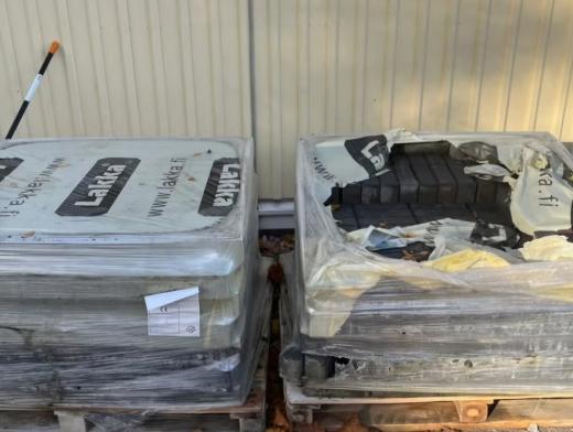 Toinen lava kokonaan avaamaton