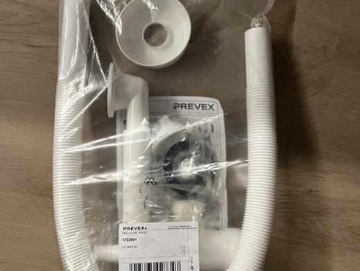 Taipuisa pullovesilukko. Water lock for a toilet sink.